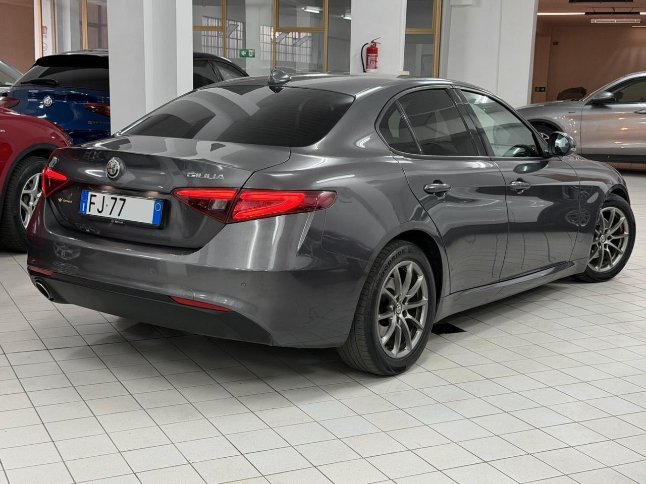 Alfa Romeo Giulia 2.2 TD 150 CV BUSINESS NAVI DISTRIBUZIONE ESEGUITA