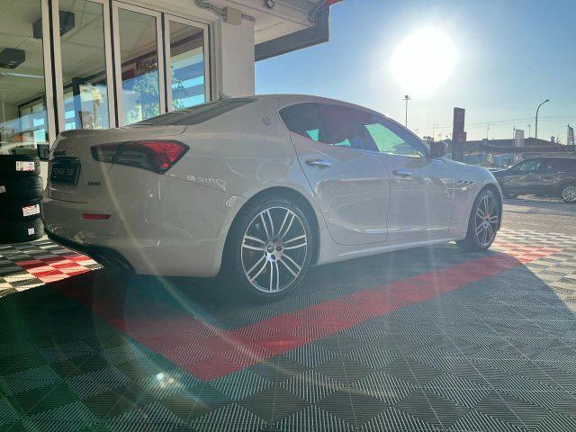 MASERATI Ghibli V6 430 CV Q4 Granlusso