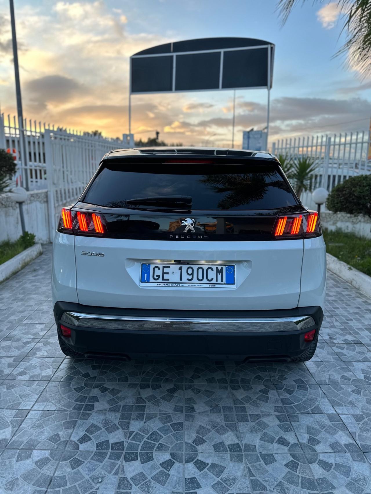 Peugeot 3008 BlueHDi 130 S&S EAT8 Allure Pack