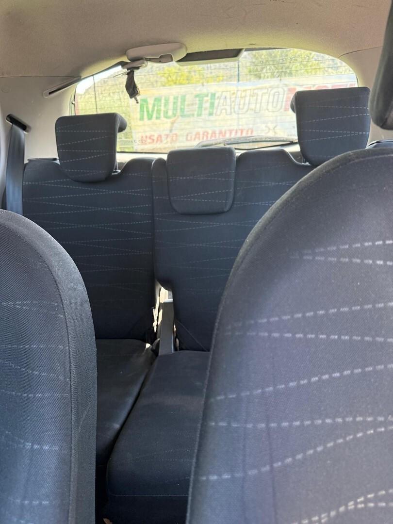 TOYOTA YARIS 2" SERIE