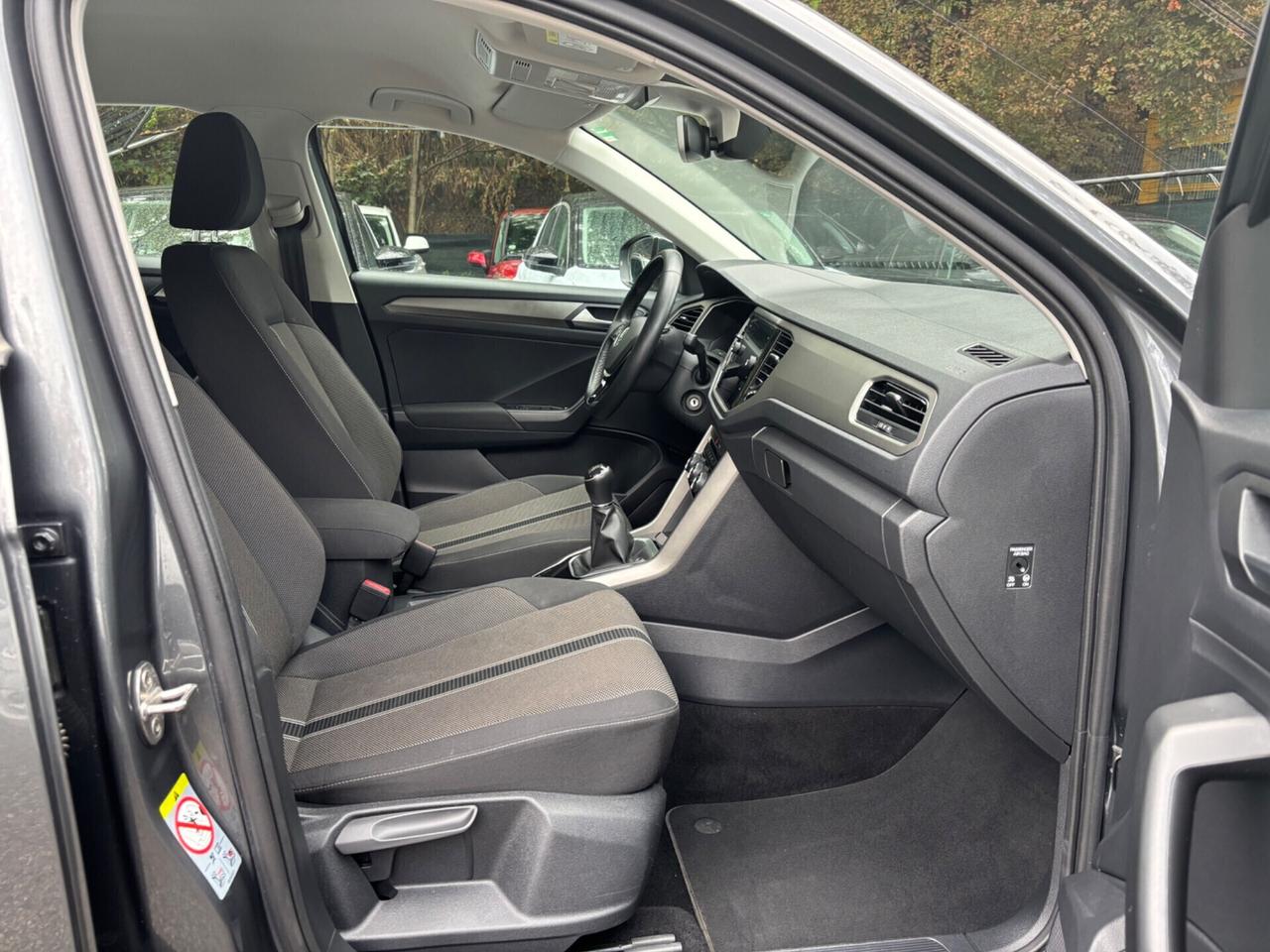 Volkswagen T-Roc 1.6 TDI Business BlueMotion