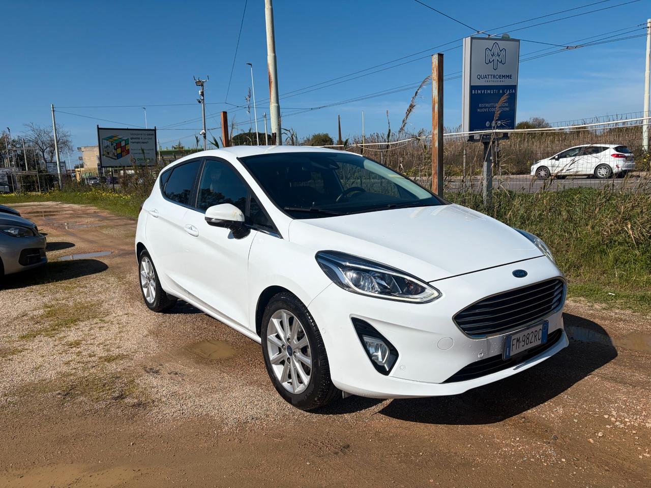 FORD FIESTA 1.5 TDCI VIGNALE ANNO 2018 85.000 KM UNICOPROPRIETARIO