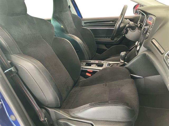 RENAULT Megane Sporter 1.6 E-TECH Plug-in Hybrid RS Line A