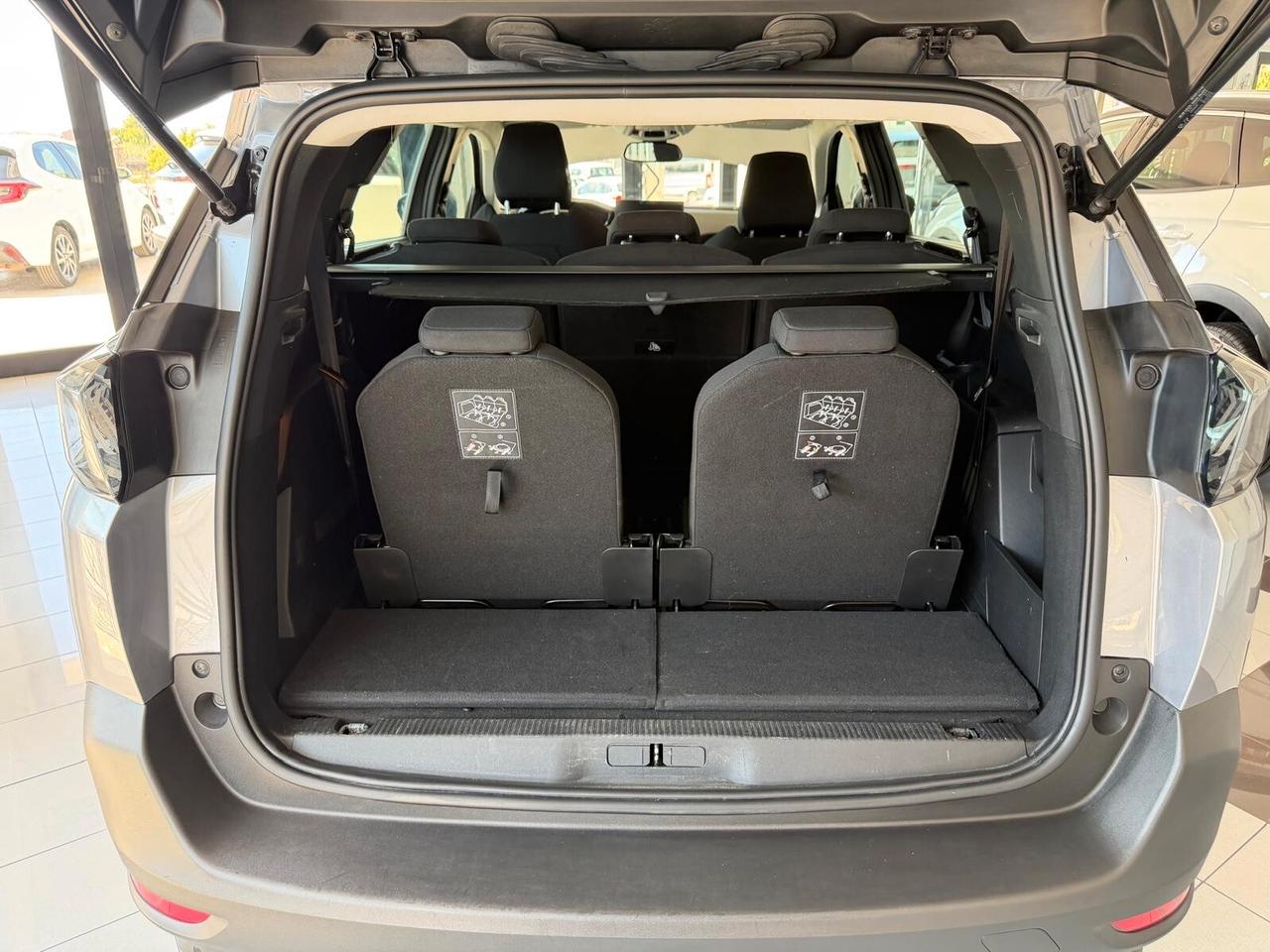 Peugeot 5008 1.5 BlueHDi 130 EAT8 Business 7 POSTI
