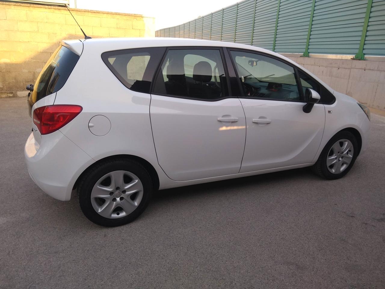 Opel Meriva 1.6 CDTI StarteStop Design Edition