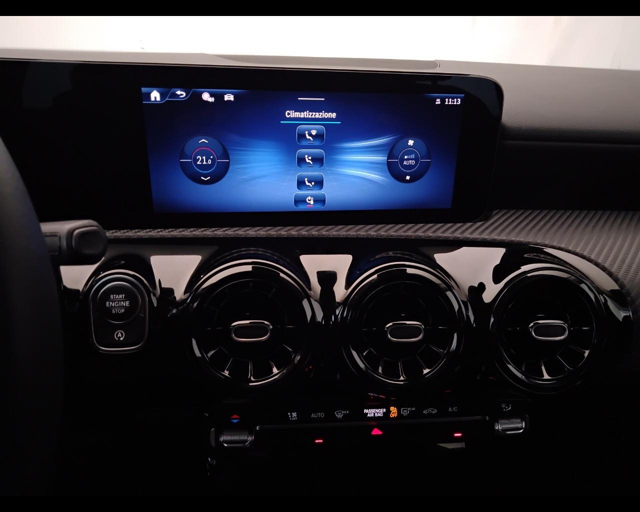 Mercedes-Benz Classe A - W177 2023 - A 180 d Advanced auto