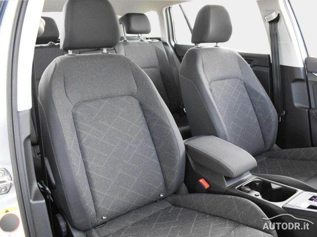 VOLKSWAGEN Golf Variant 2.0 TDI Life DSG Fari LED, App-Connect, ACC KM CER