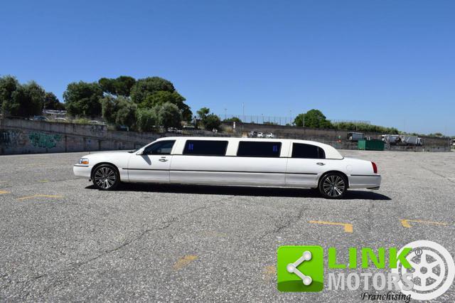 LINCOLN Town Car Twon 4.6 v8 208cv