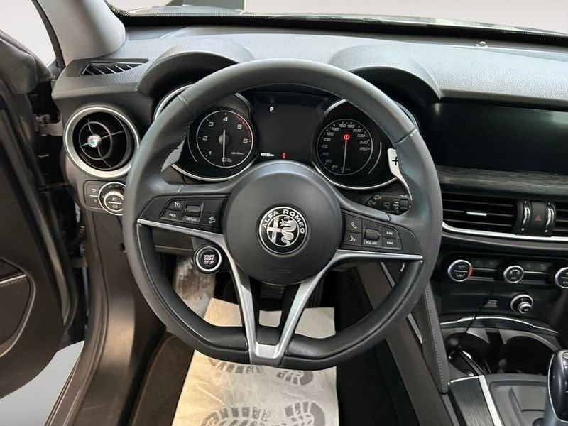Alfa Romeo Stelvio 2.2 Turbodiesel 160 CV AT8 RWD Business