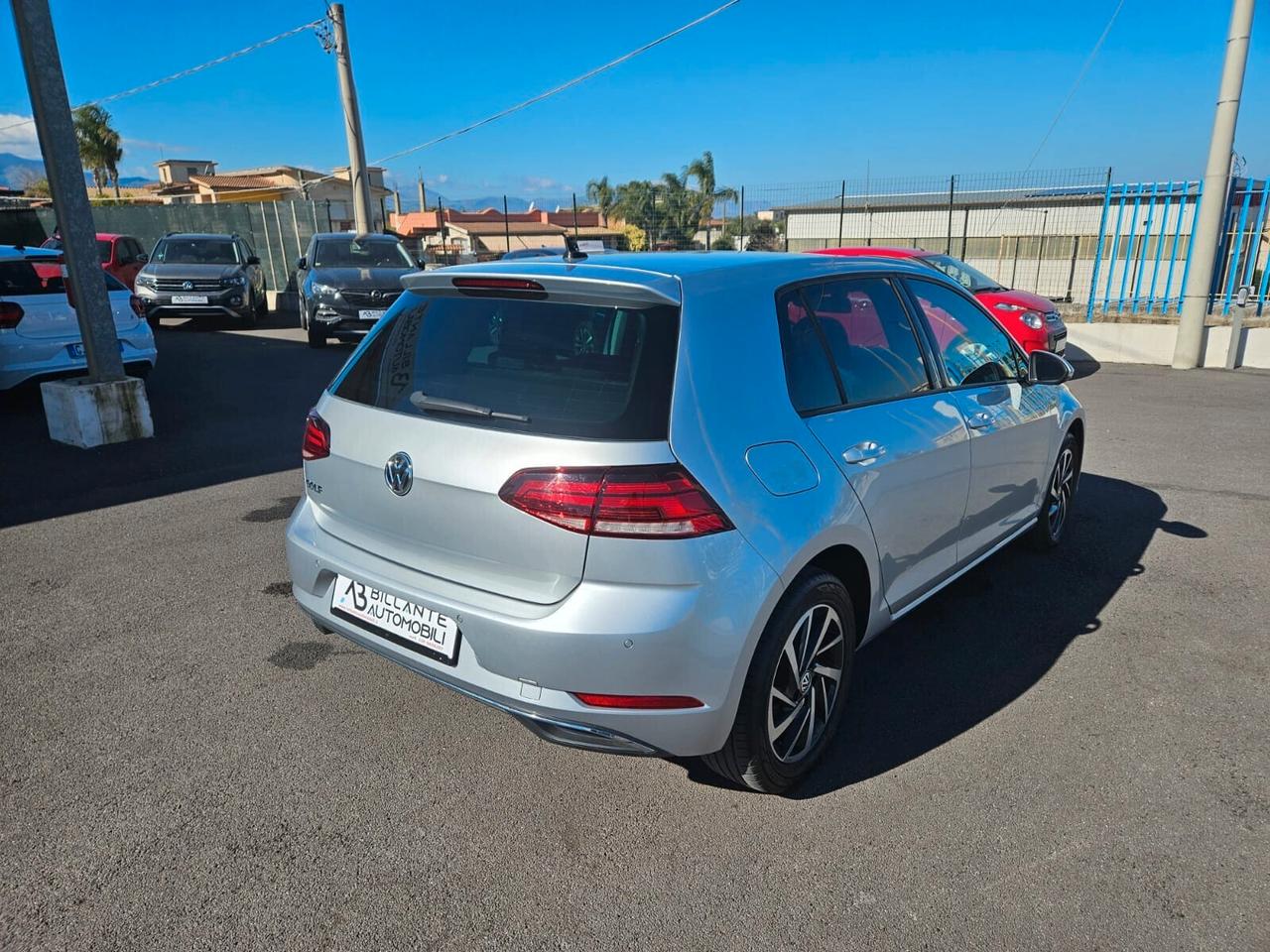 Volkswagen Golf 1.6 TDI 115 CV 5p. Business BlueMotion Technology