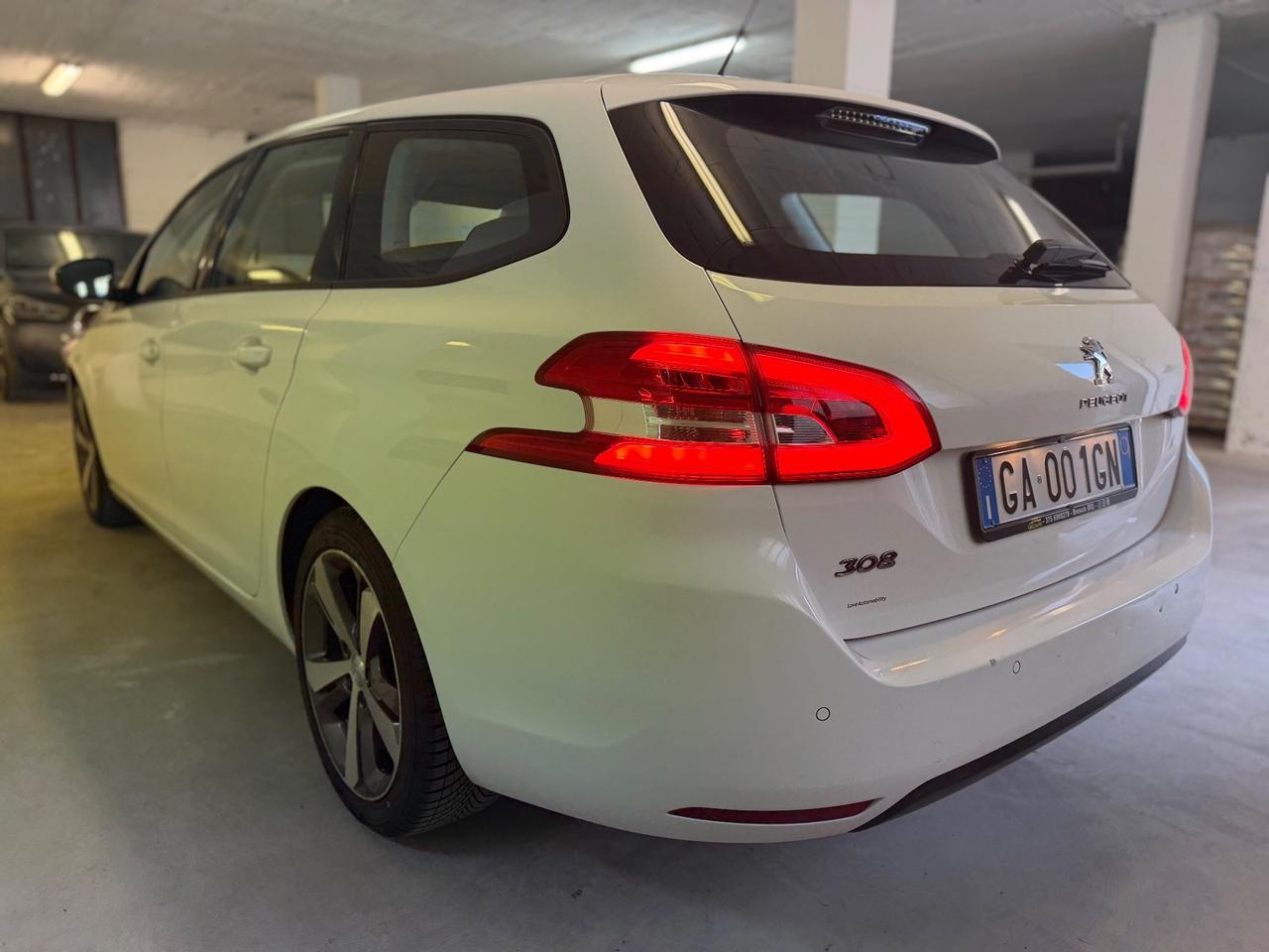 Peugeot 308 BlueHDi 130 S&S EAT6 SW Business