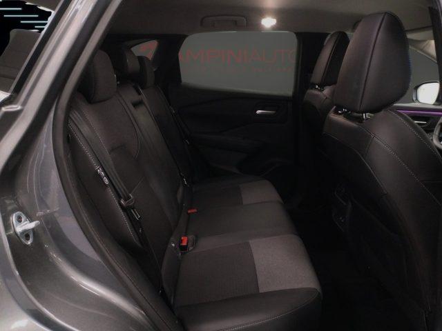 NISSAN Qashqai MHEV 158 CV Xtronic N-Connecta IVA ESPOSTA