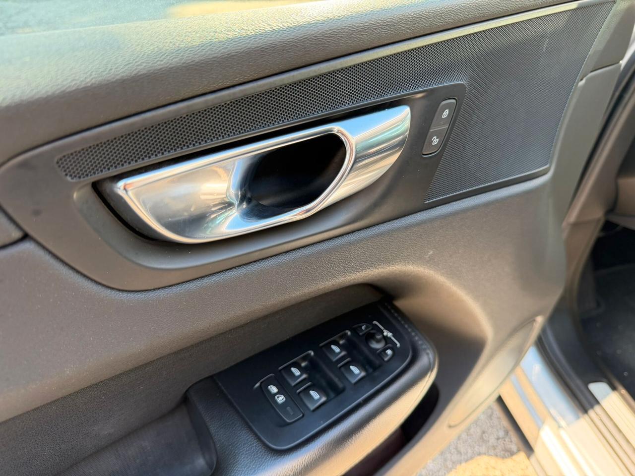 Volvo XC 60 2019 2.0D 197cv AWD