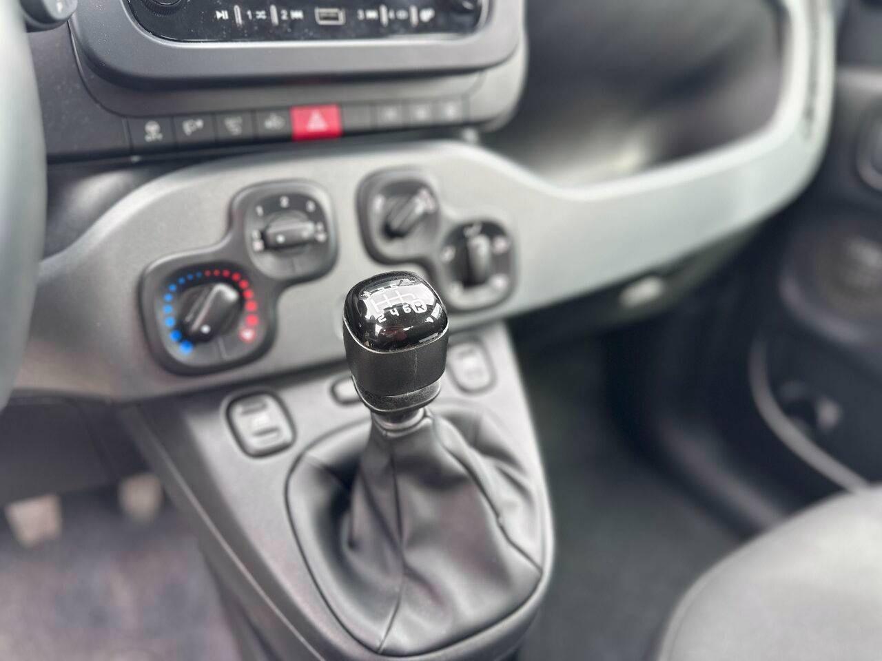 FIAT Panda III 2021 - Panda 1.0 firefly hybrid City Life s&s 70cv 5p.ti