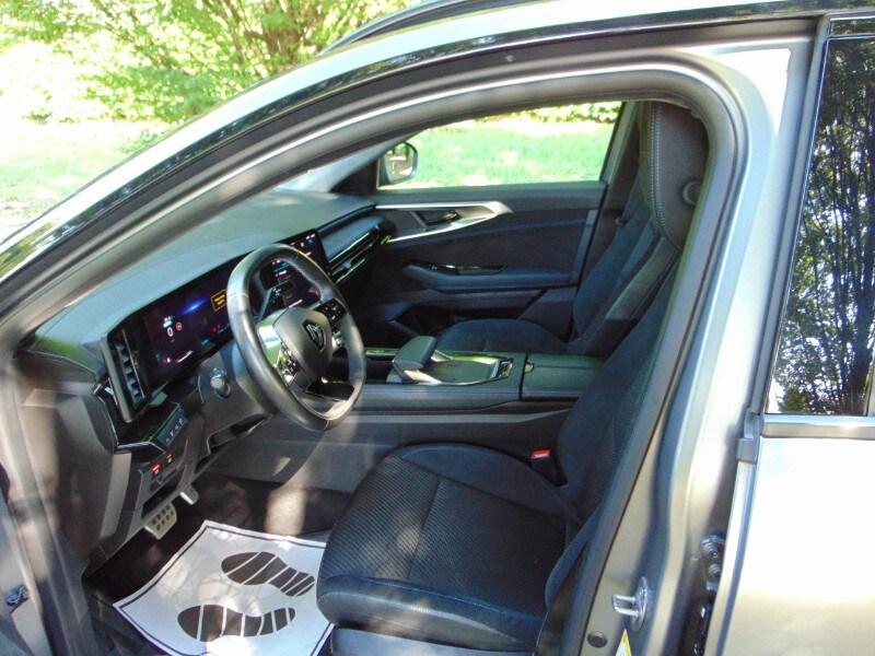 RENAULT Austral Austral Full Hybrid E-Tech 200 ...