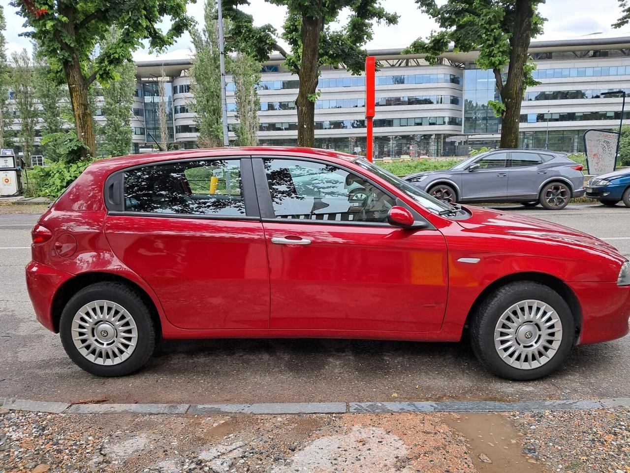 Alfa Romeo 147 1.6 16V TS (105) 5 porte Progression