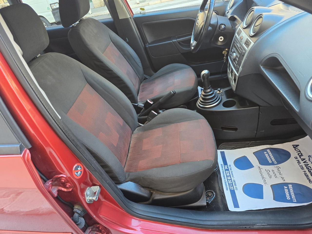 Ford Fiesta 1.4 TDCi 5p. Ghia