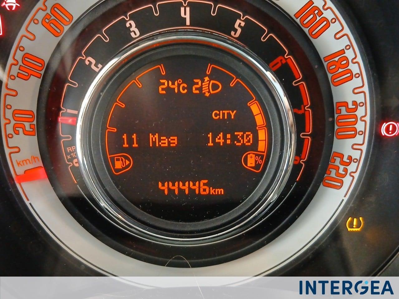 FIAT 500C 1.0 hybrid 70cv