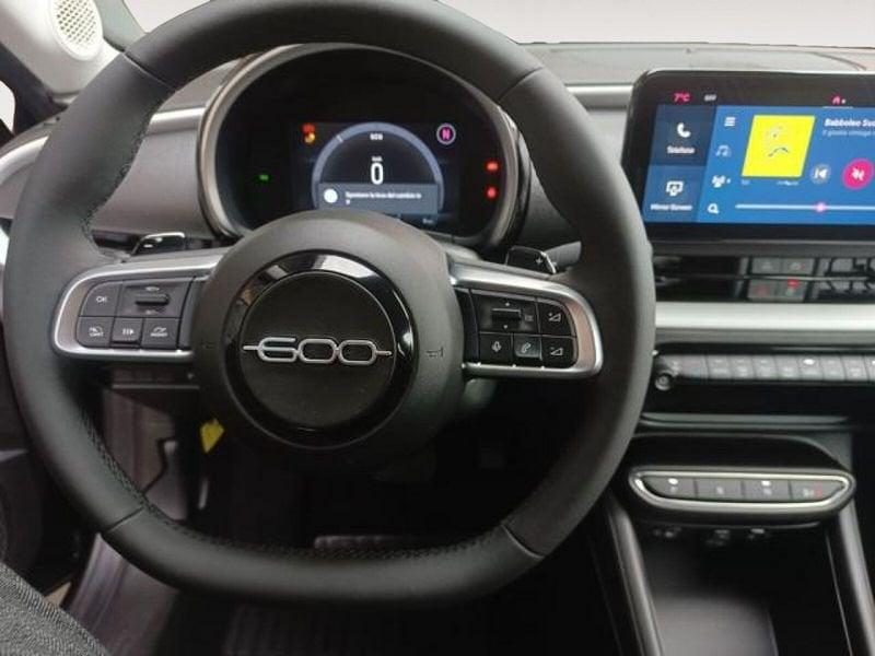 FIAT 600 1.2 hybrid 110cv auto