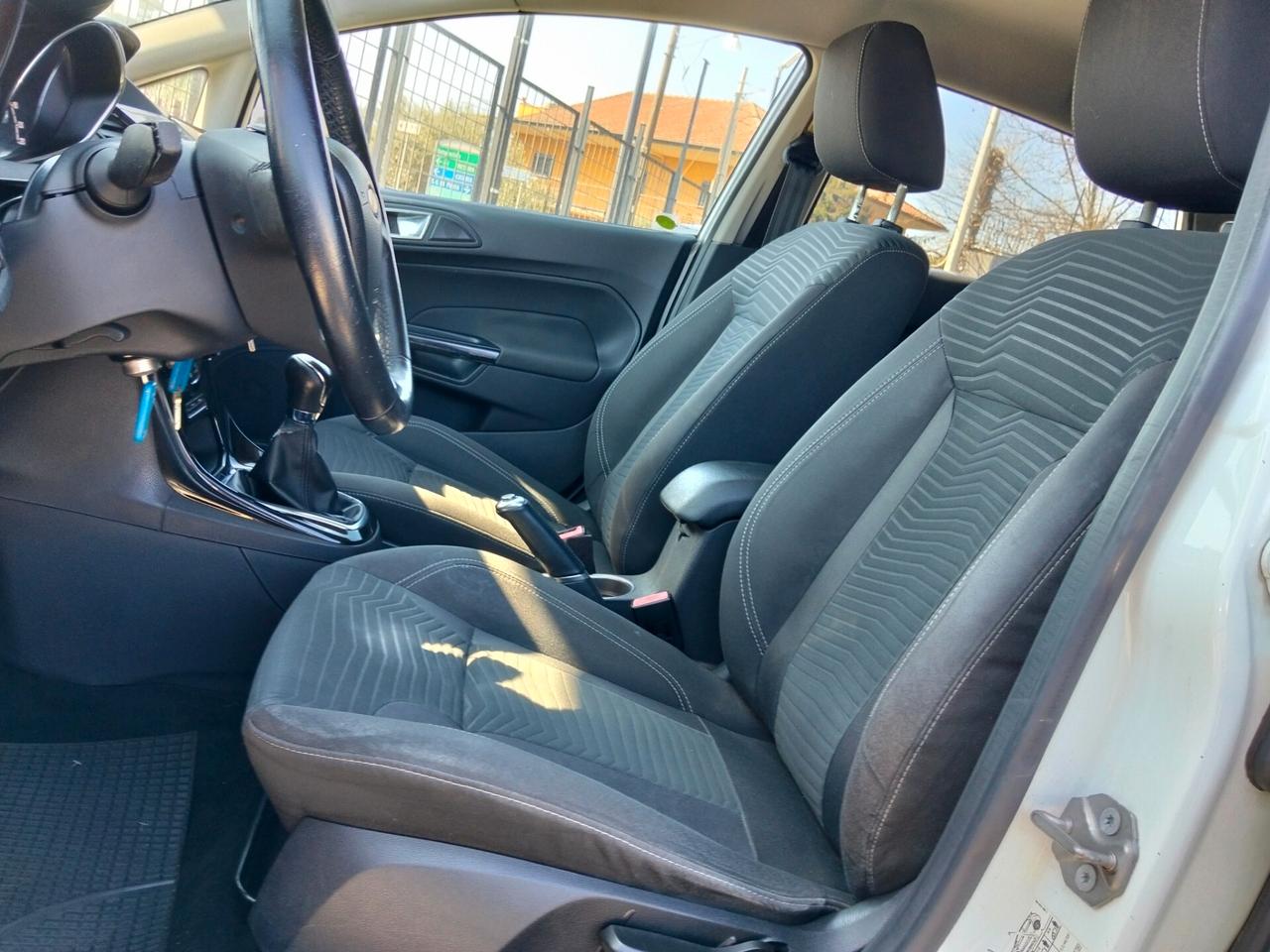 Ford Fiesta 1.5 TDCi 75CV 5 porte Titanium