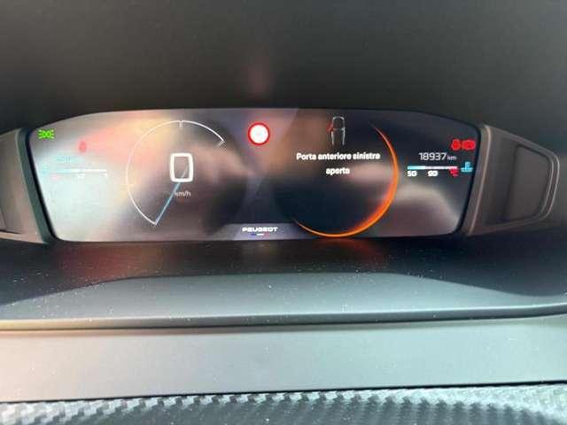 Peugeot 2008 PureTech 100 S&S Allure LED-CAM-17"