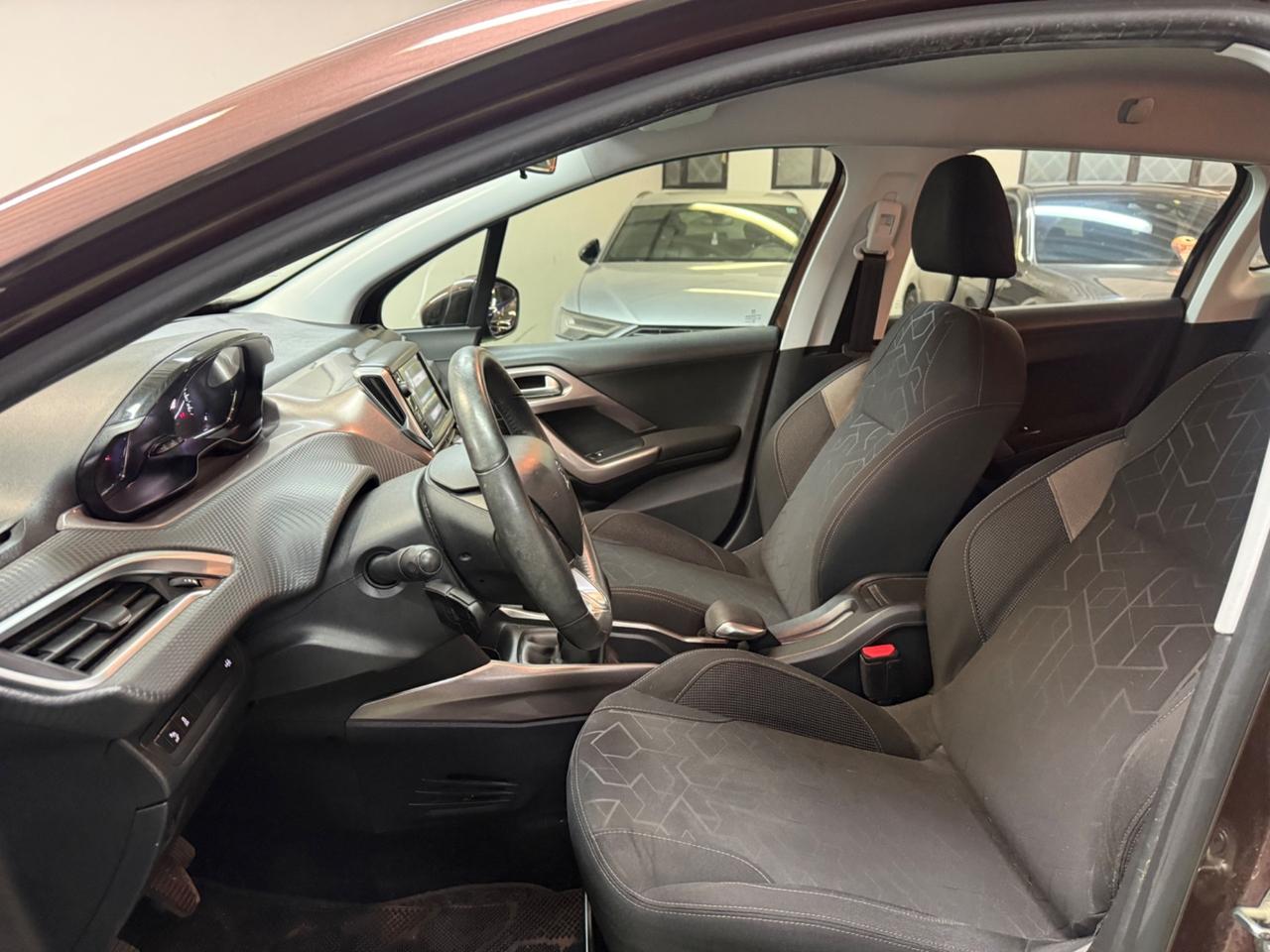 Peugeot 2008 PureTech 82 Allure