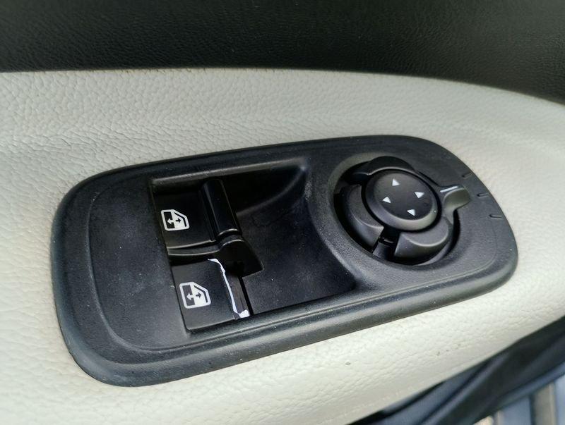 FIAT 500 500e 42 kWh La Prima