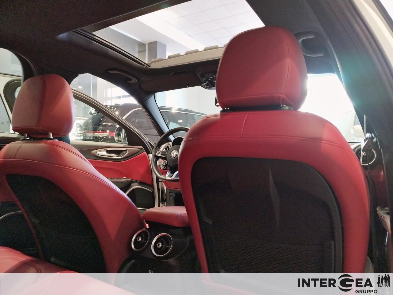 ALFA ROMEO Giulia 2.2 t Veloce Q4 210 cv auto