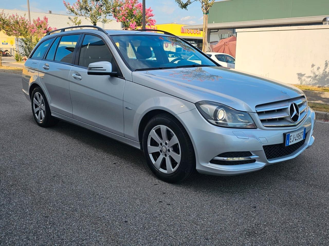 Mercedes-benz C 200