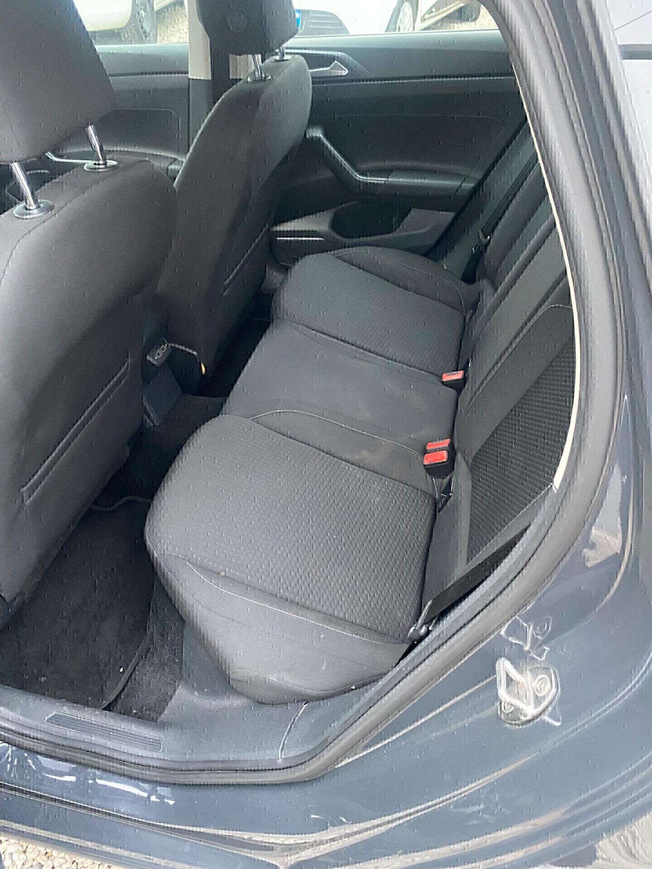 Volkswagen Polo 1.6 TDI 5p. Highline CAMBIO AUTOMATICO