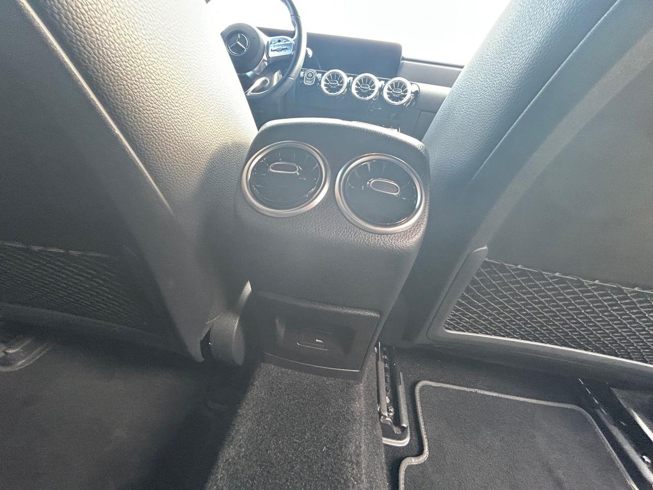 Mercedes-Benz CLA 250 Premium CLA 250 E PHEV #9212