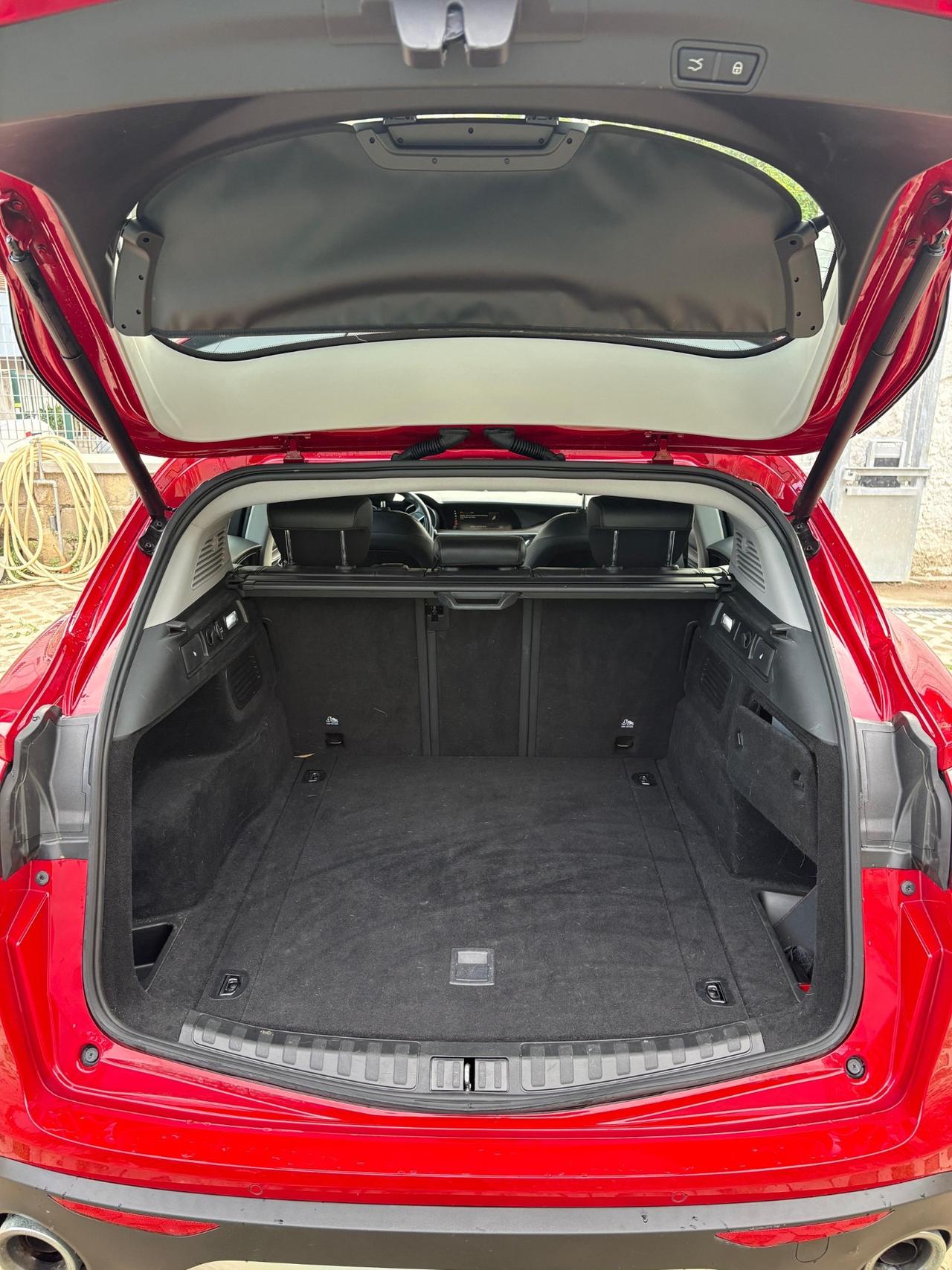 Alfa Romeo Stelvio 2.0 Turbo 280 CV AT8 Q4 Super