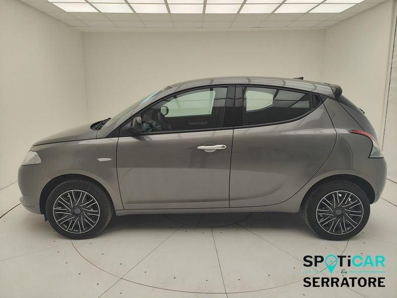 Lancia Ypsilon III 2021 1.0 firefly hybrid Oro s&s 70cv