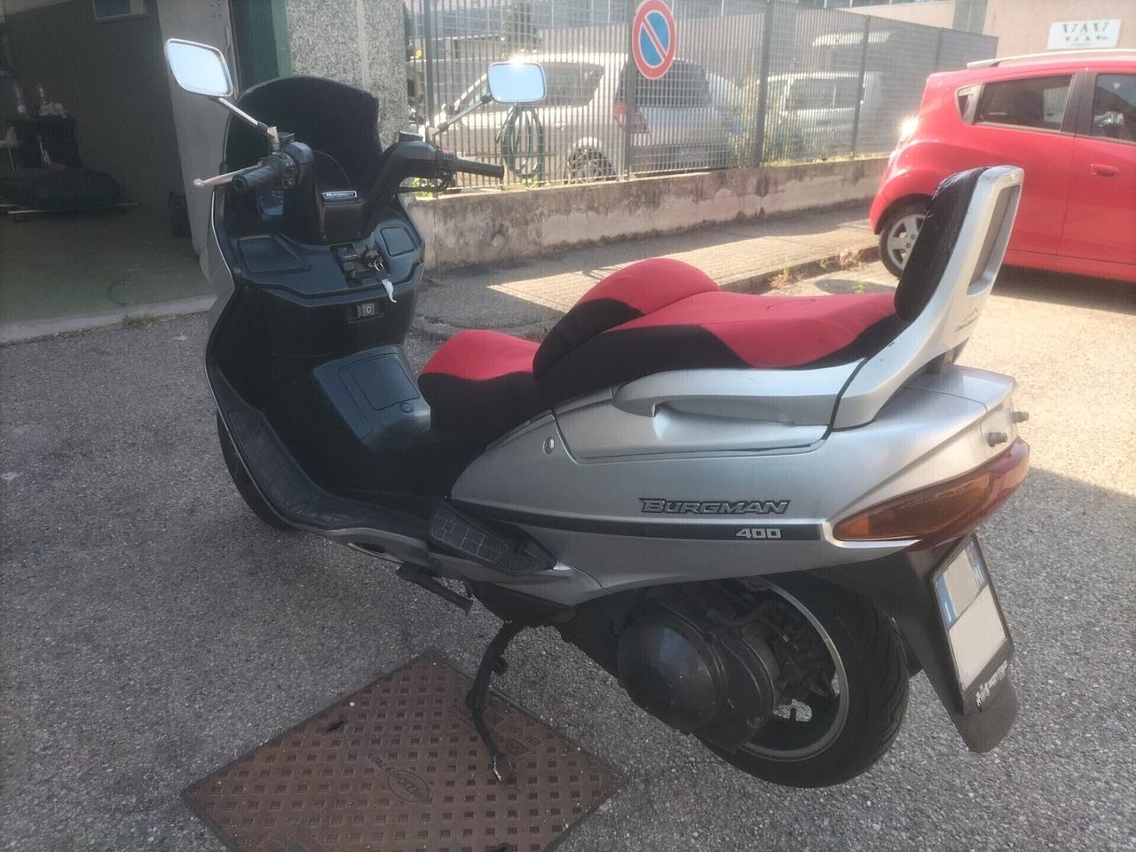 SUZUKI BURGMAN 400 RICAMBI VARI DI SCORTA