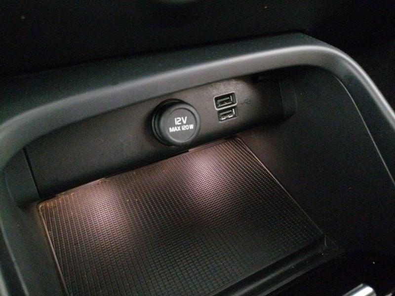 Volvo XC40 1.5 t5 phev Inscription auto my21