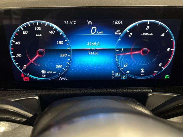 MERCEDES-BENZ GLB 200 d Automatic Premium