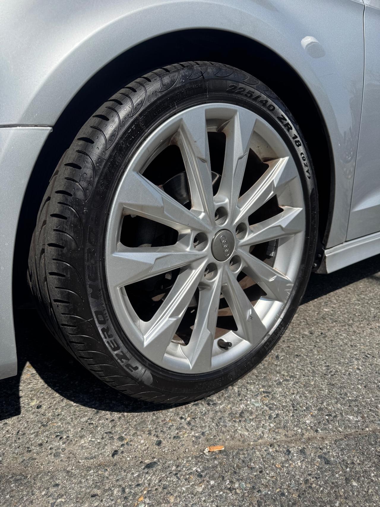 Audi A3 1.4 140 cv S line Sportpaket