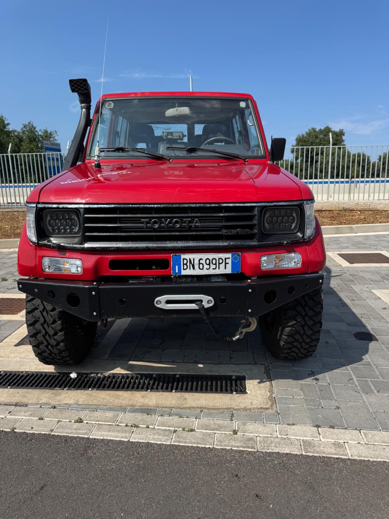Toyota Land Cruiser II 2.4 turbodiesel SW LJ70 LX