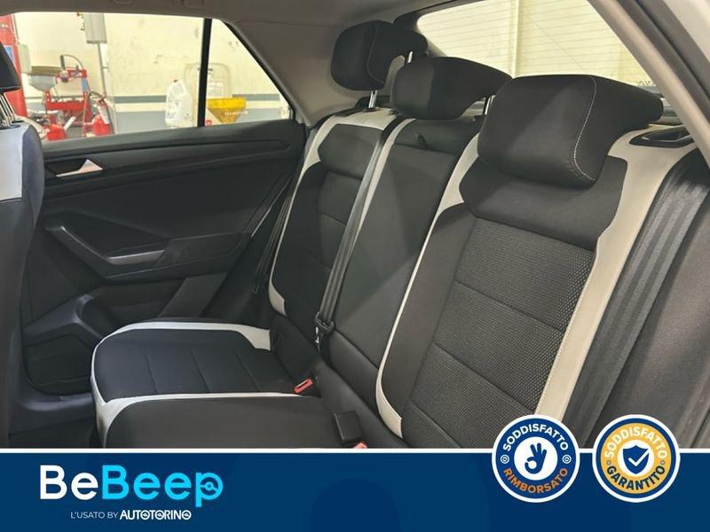 Volkswagen T-Roc 1.0 TSI ADVANCED