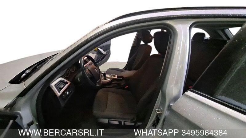 BMW Serie 3 Touring 318d Business Advantage aut.