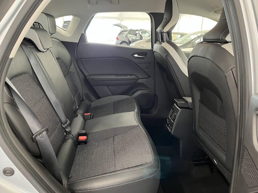 Renault Captur 1.6 Plug-in Hybrid Intens E-Tech Auto