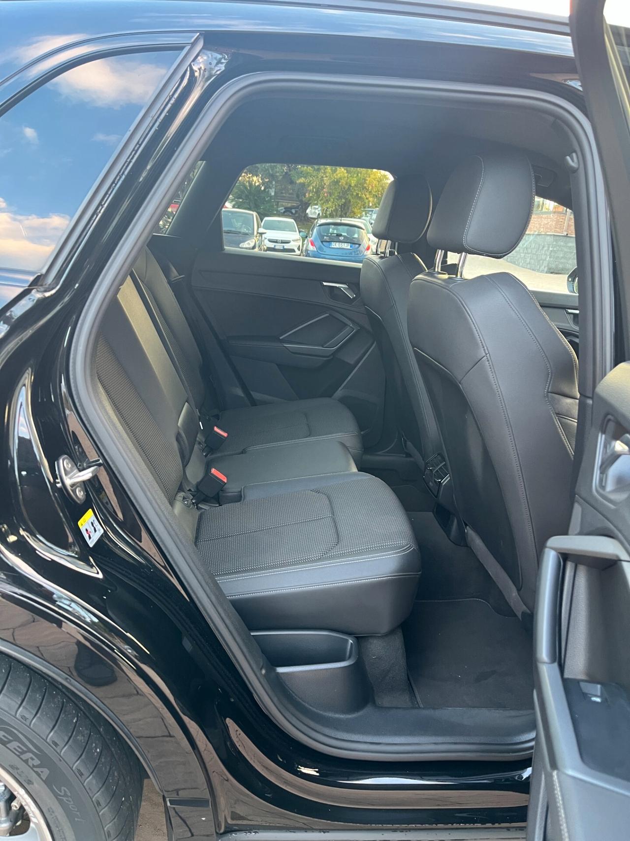 Audi Q3 SPB 35 TDI S tronic quattro edition