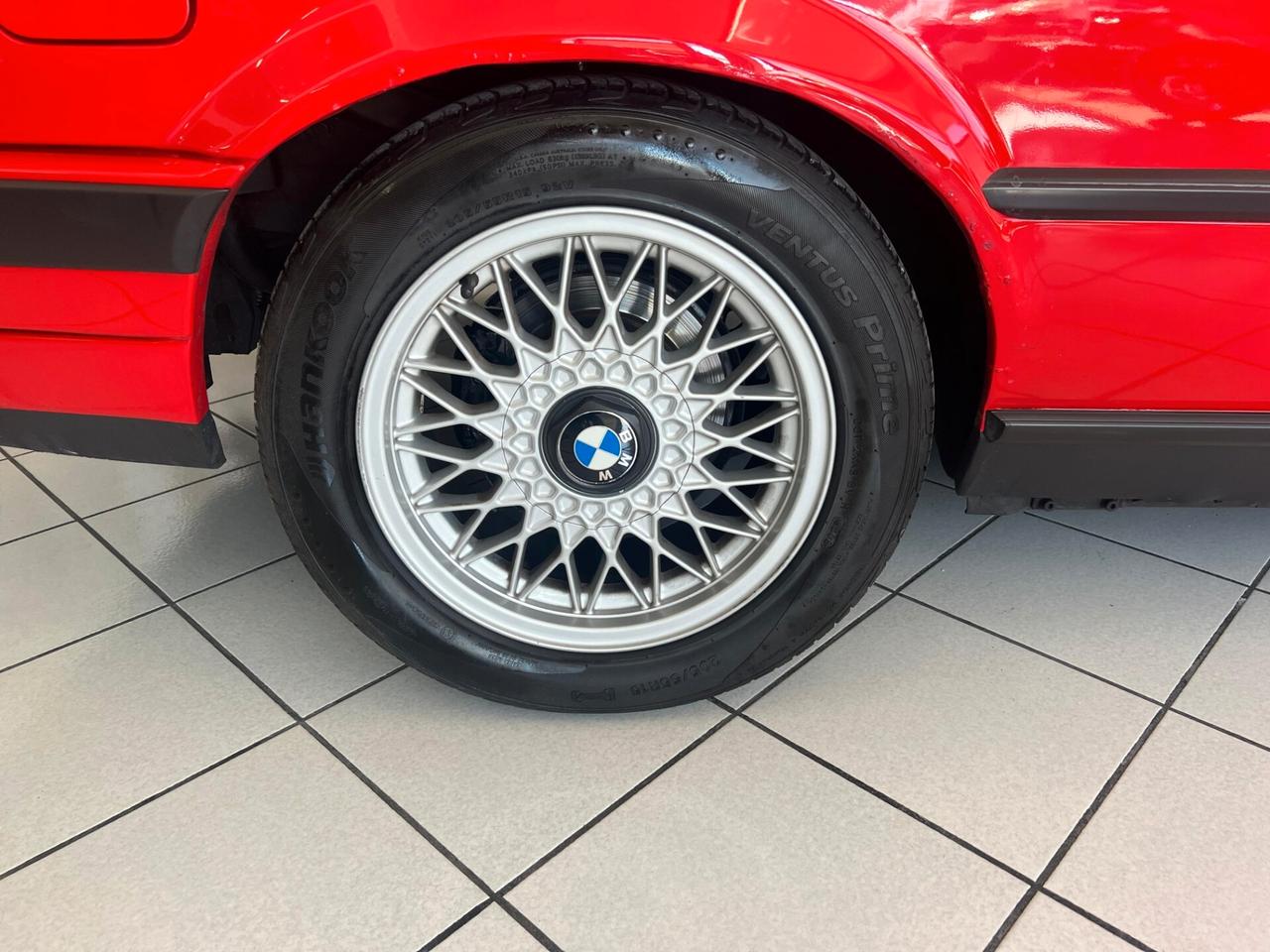Bmw 320 320i cat Cabriolet