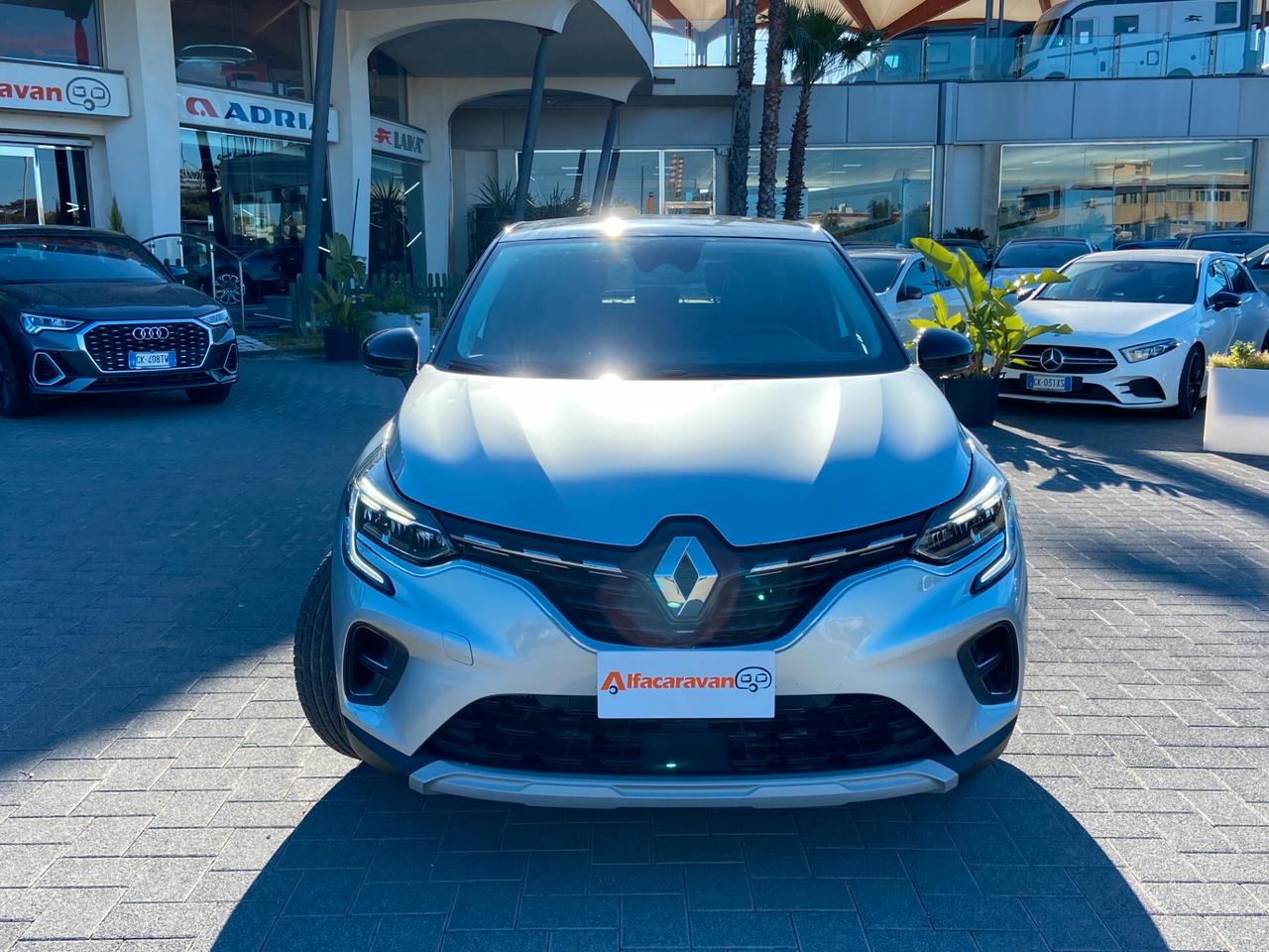 Renault Captur 1.3 tce Intens 140cv