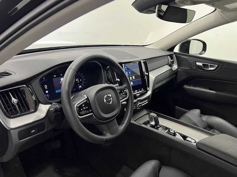 Volvo XC60 XC60 B5 AWD automatico Plus Dark