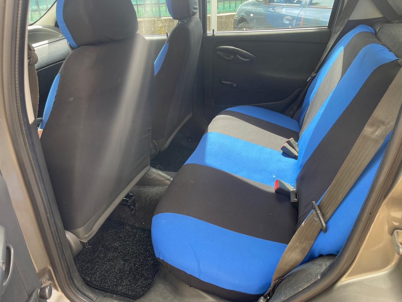 Fiat Punto 1.2i benzina euro4 neopatentati