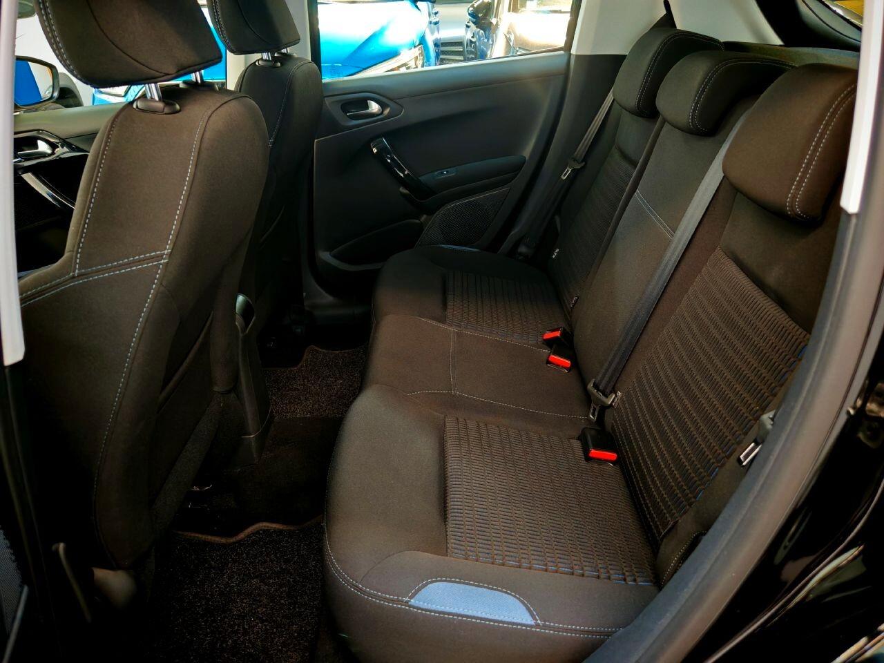 Peugeot 208 1.4 HDi 5 porte Allure