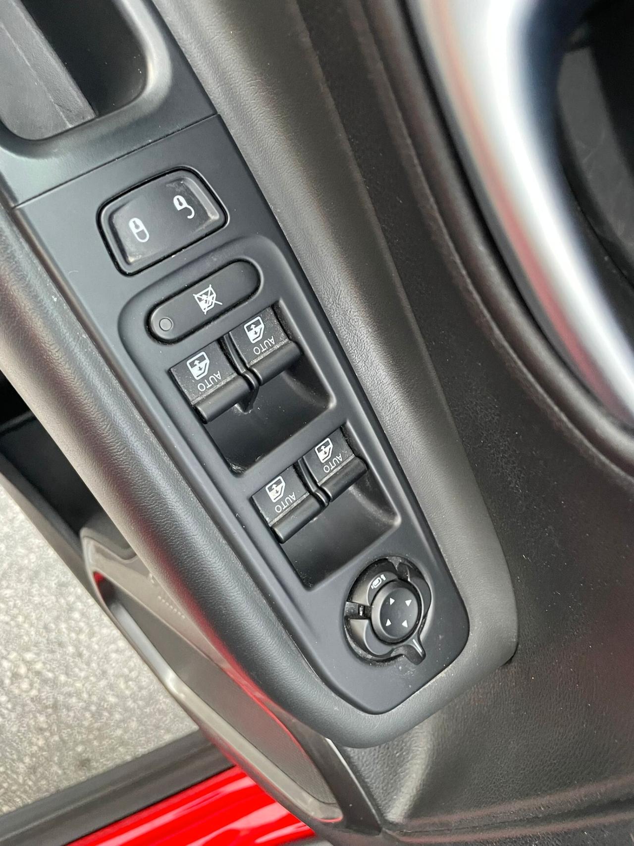 JEEP RENEGADE 1.6mjt LIMITED *LED-NAVI-KAMERA*