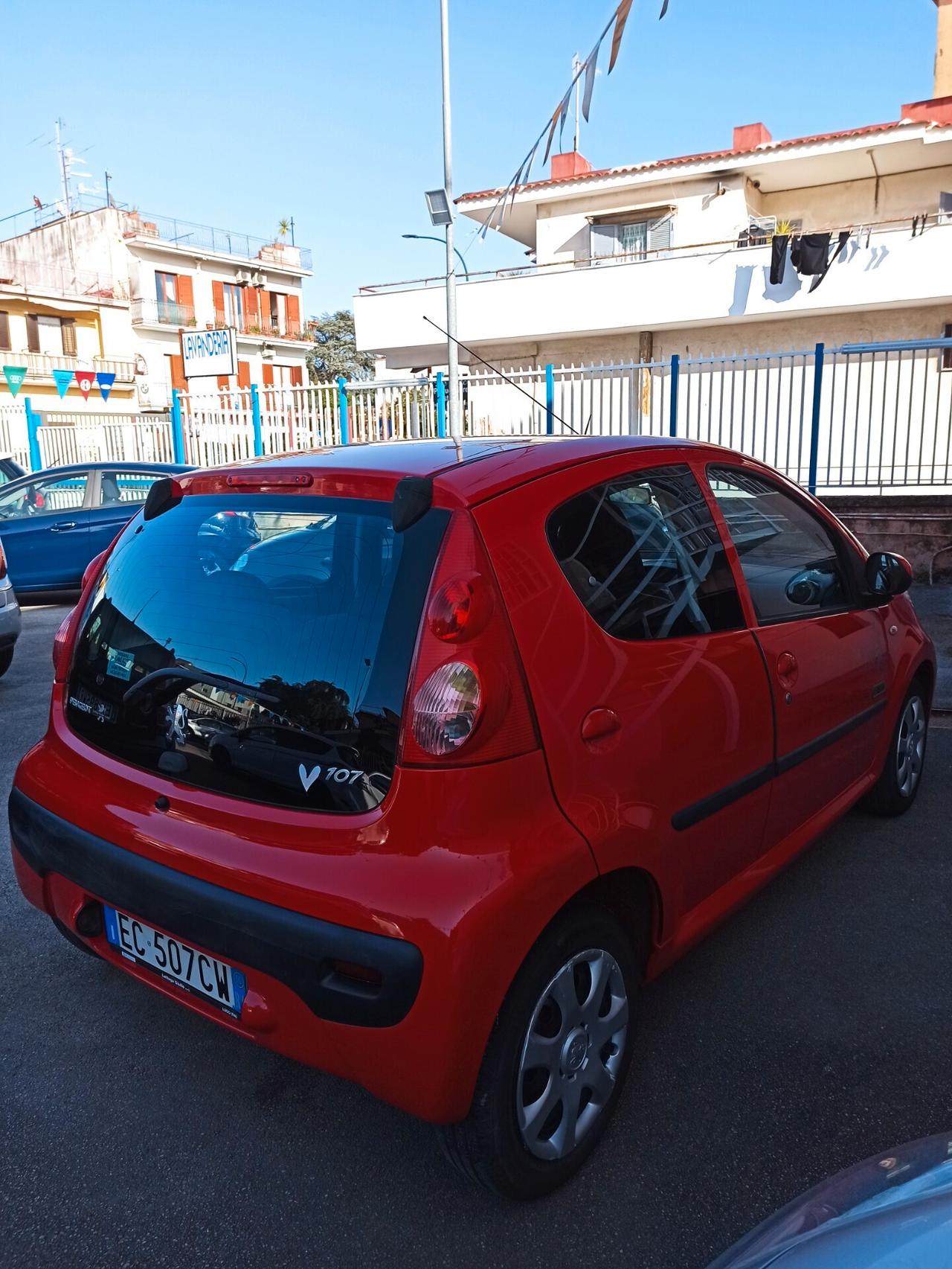 Peugeot 107 1.0 68CV 5p. Sweet Years