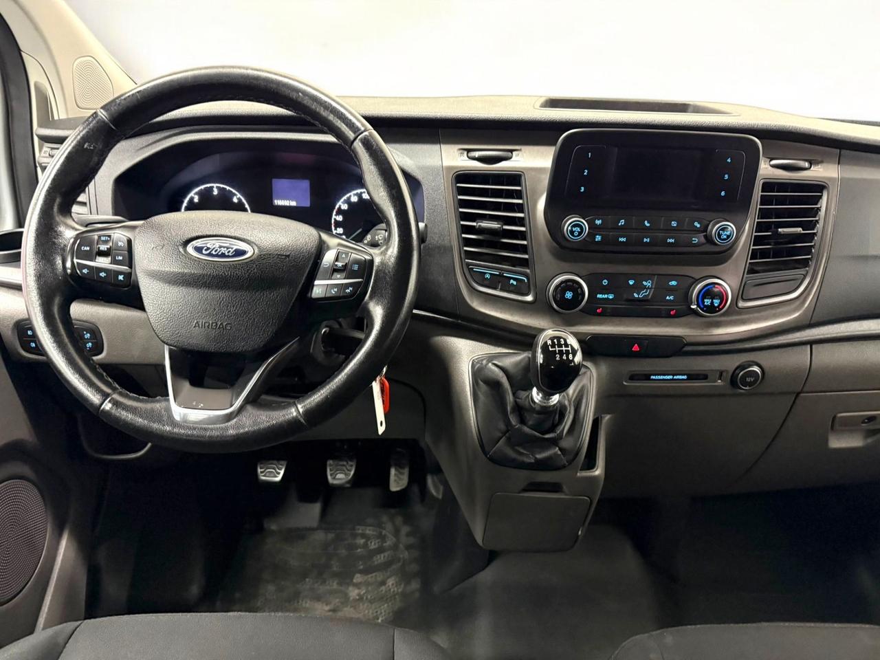 Ford Transit Custom 2.0 TDCi 130 PC Combi 9 POSTI